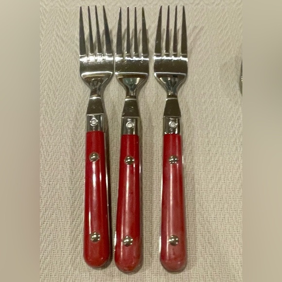 Vintage MCM Gibson Red Chunky Handle Stainless Flatware 3 place Settings - Picture 2 of 5